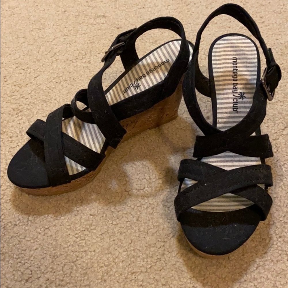 Black cork wedges